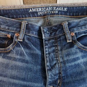 American eagle boy crop jeans